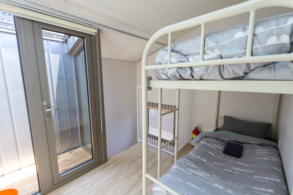 Inside Busan Hostel Zewnętrze zdjęcie