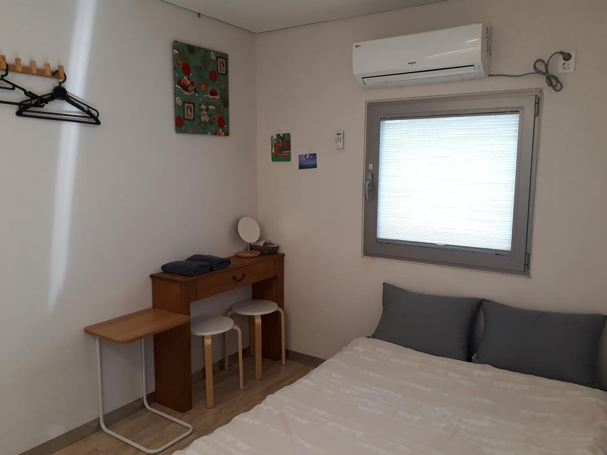 Inside Busan Hostel Zewnętrze zdjęcie