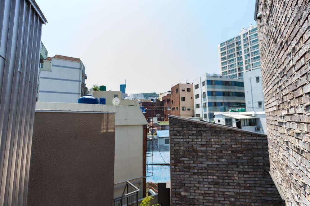 Inside Busan Hostel Zewnętrze zdjęcie