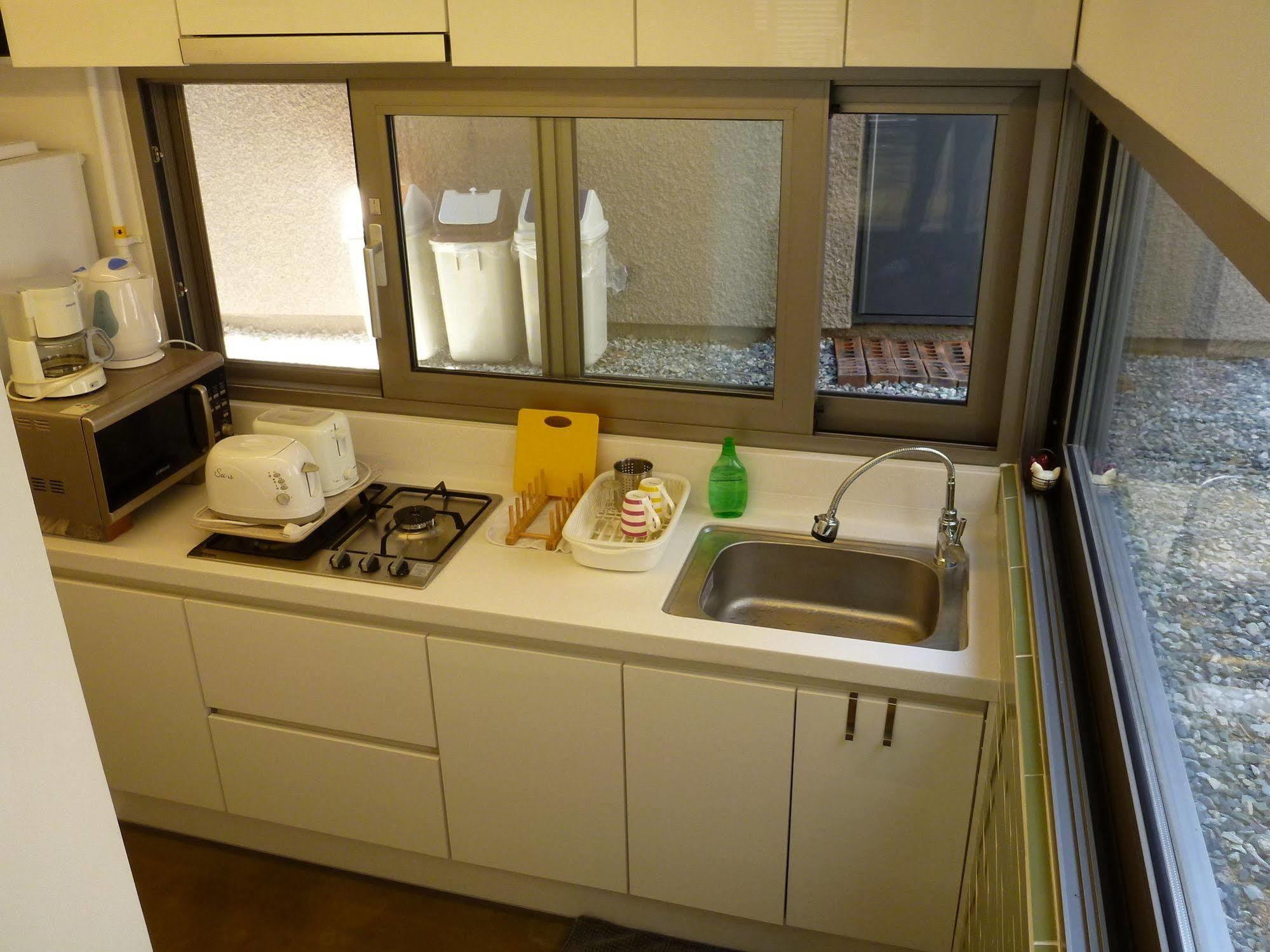 Inside Busan Hostel Zewnętrze zdjęcie
